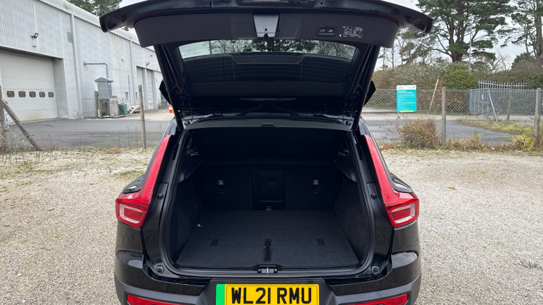 Volvo Xc40 P8 Recharge 300kW 78kWh First Edition 5dr AWD Auto Electric Estate